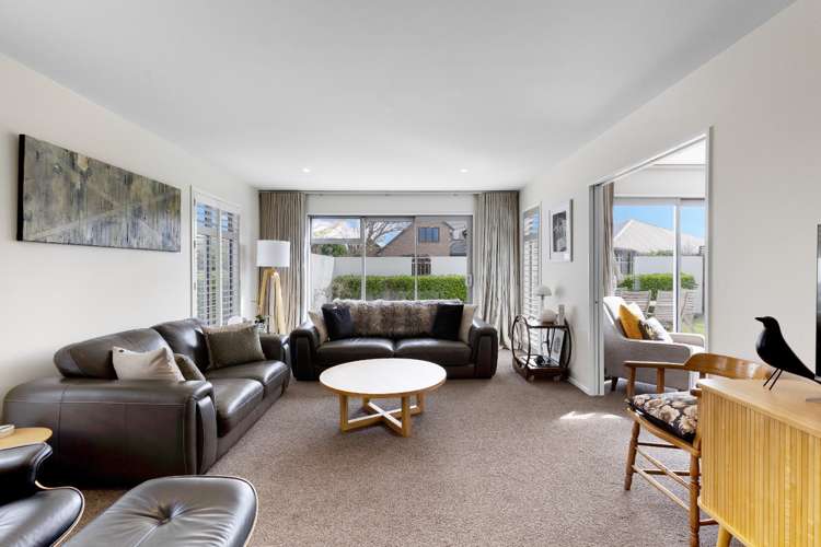 44 Crombie Green Northwood_4