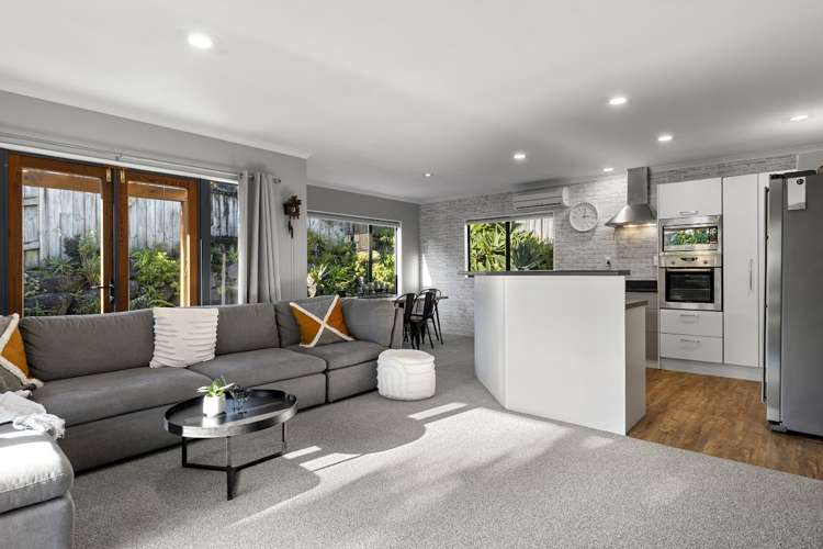 1 Lysaght Place Welcome Bay_5