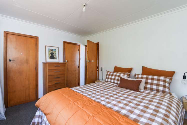 53 Stephen Street Halfway Bush_11