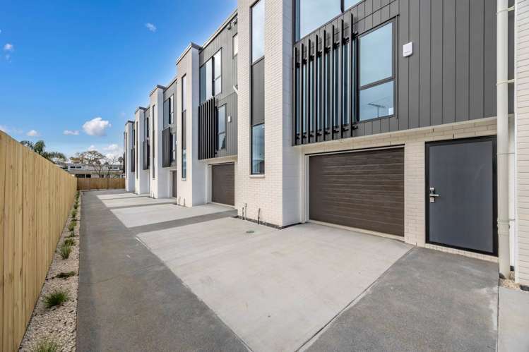 5/84 Kings Road Panmure_2