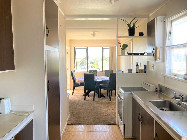 75 Mould Street Waitara_5