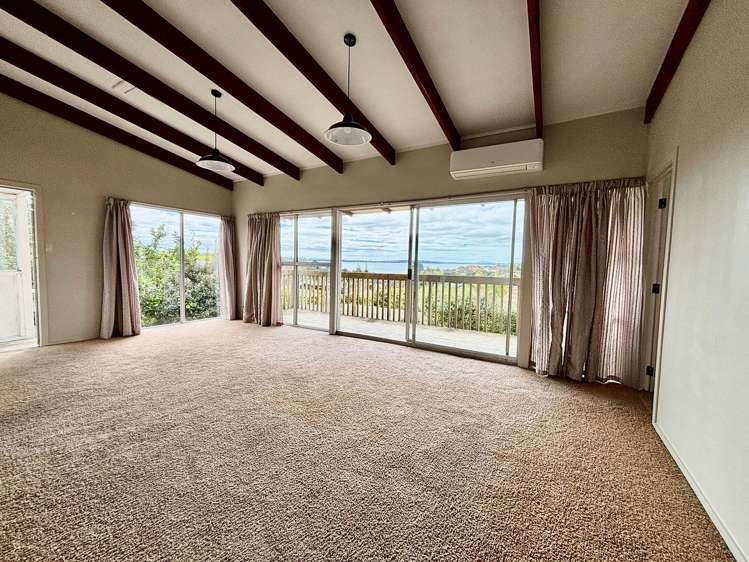 2/16 Long Bay Drive_0