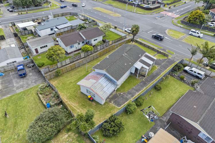 307 Roscommon Road Clendon Park_4