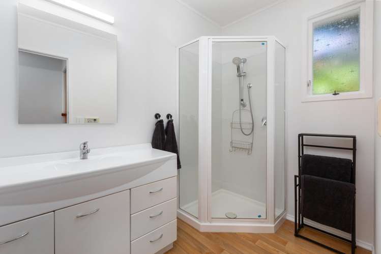 5 Sunset Terrace Waikanae Beach_8