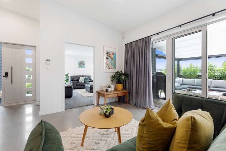 227 Lakes Boulevard Pyes Pa_8