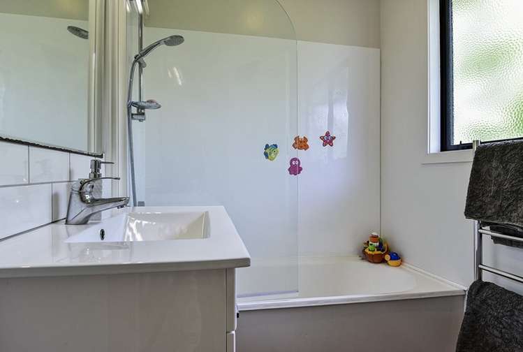 3/18 Reid Road New Lynn_6