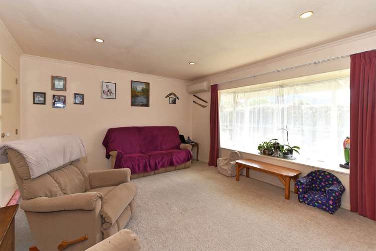 27 Lord Auckland Road Wakefield_9