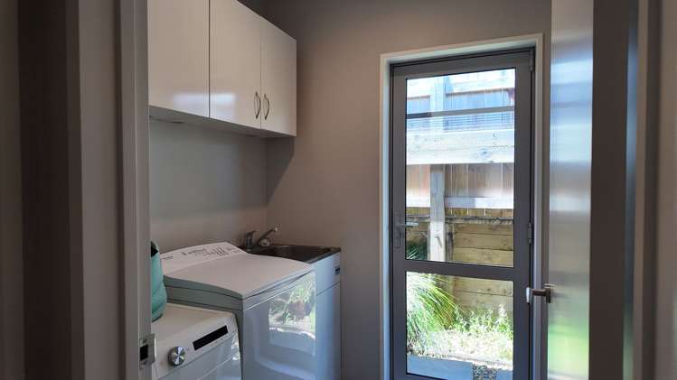 34 Fairwater Road Warkworth_21