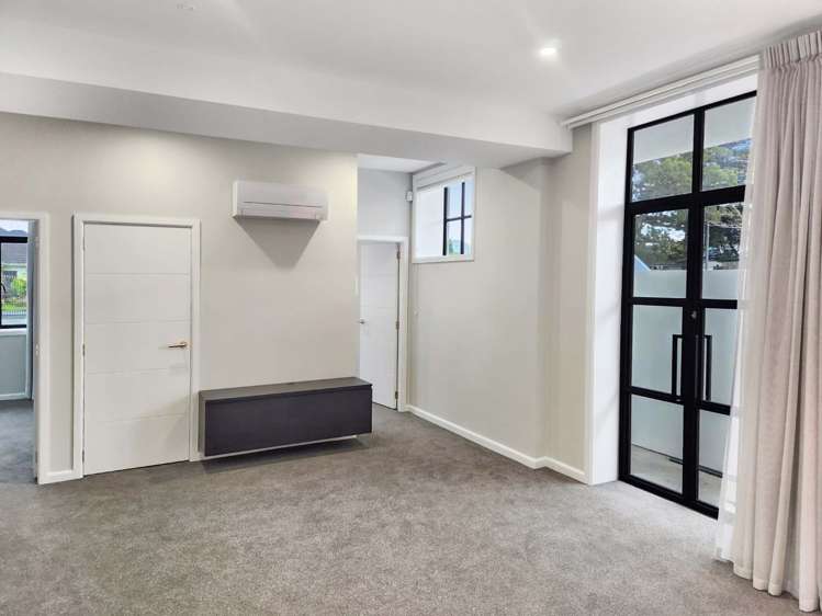 G01/157 Waterloo Road 10609_1