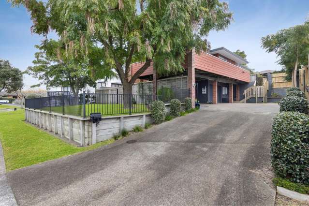 6 Gleneagles Grove Wattle Downs_1