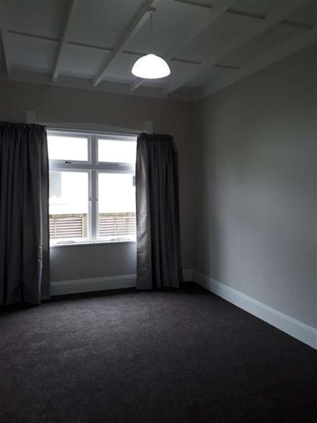 613 St Aubyn Street West 10482_3