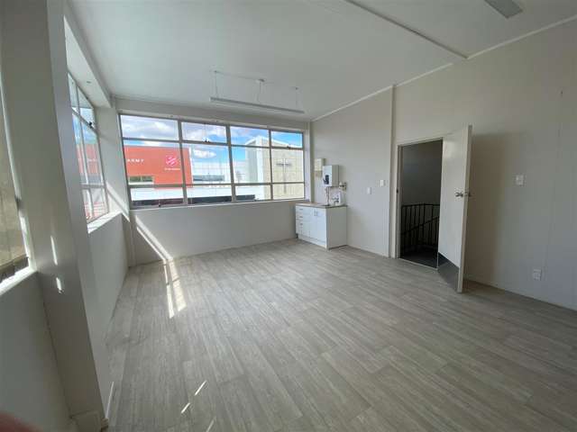 Part 1st Floor, 94 London Street Hamilton Central_1
