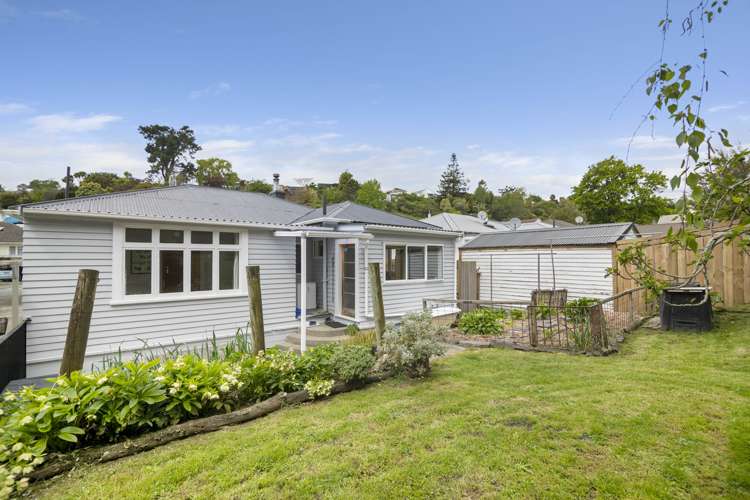 24 Murphy Street Toi Toi_13