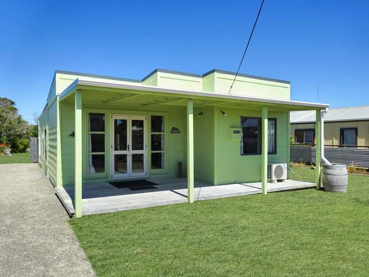 15 Rangitane Street Himatangi Beach_0