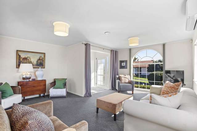 6a Somerton Rise Henderson Heights_4