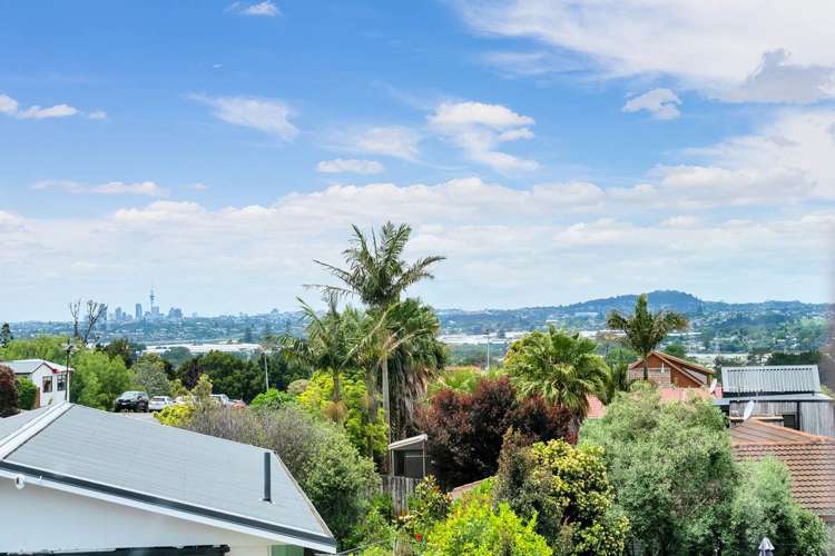 4337 Great North Road Glendene_26