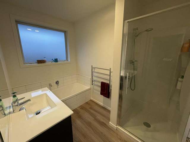 8 Criffel Place Luggate_4