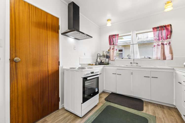 2/238 Shirley Road_5