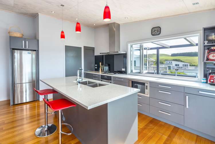 51 Balfour Crescent Castlepoint_16