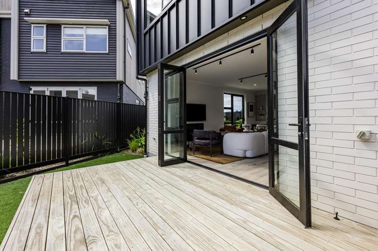 1-9 Yozin Road Swanson_11