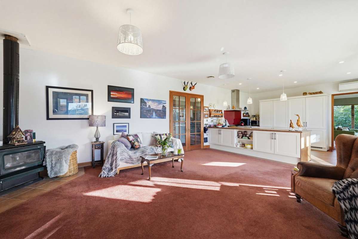 1402 North Eyre Road_2