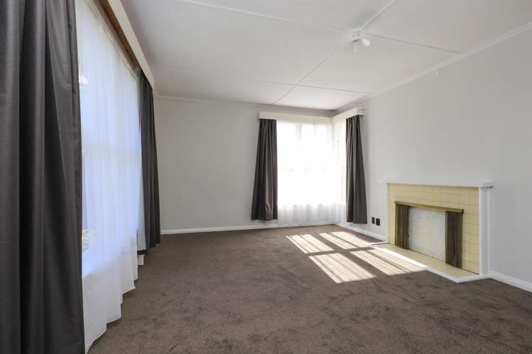 1203 Beatty Place Mayfair_10