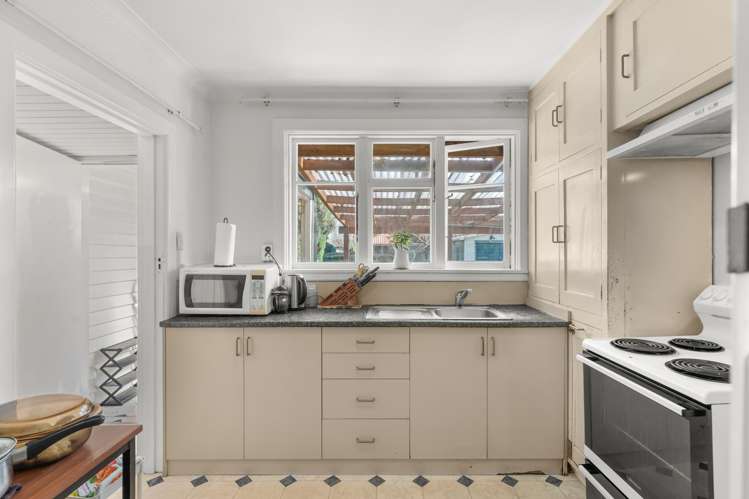 54 Neill Street Hornby_7