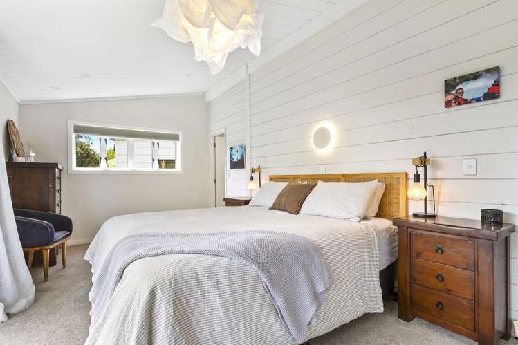 4 Kathleen Place Rainbow Point_10