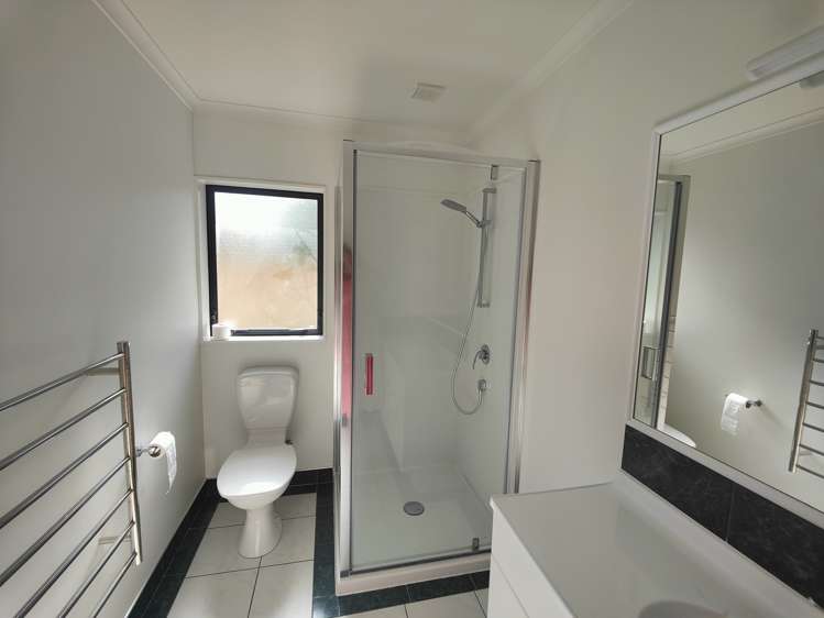 8 Amylynn Place East Tamaki_10