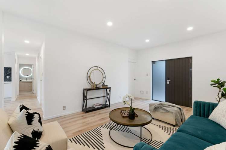 1/612 Beach Road Browns Bay_6