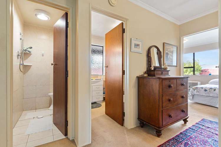 74 Park Road Carterton_11