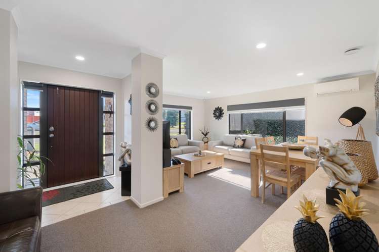 10 Moravale Lane Flat Bush_3