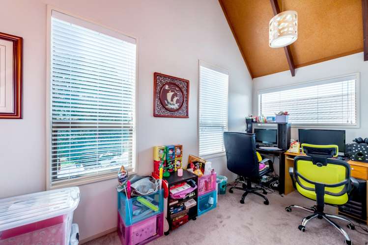 8 Austin Brave Place Favona_21