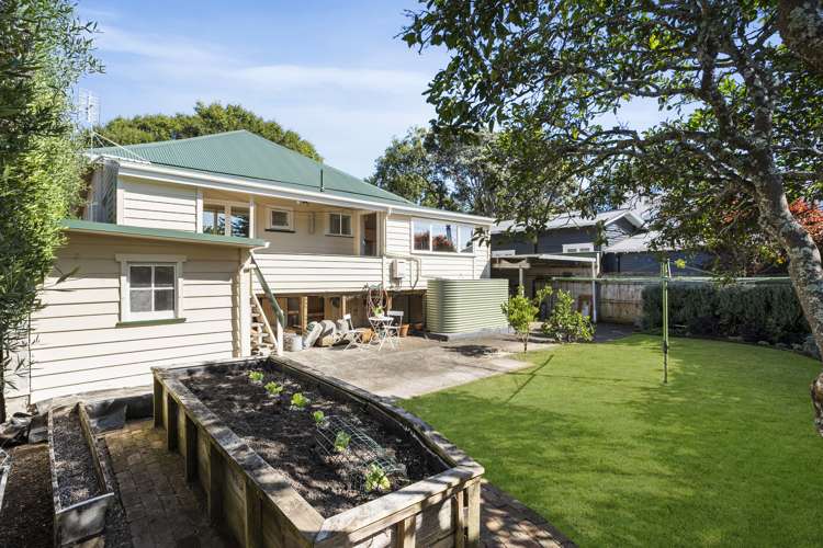 63 Normans Hill Road Onehunga_17