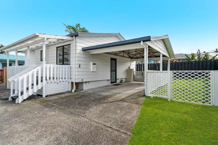 2/52 Waitaki Street Henderson_10