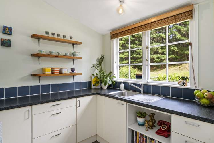 8 Royal Street Berhampore_6