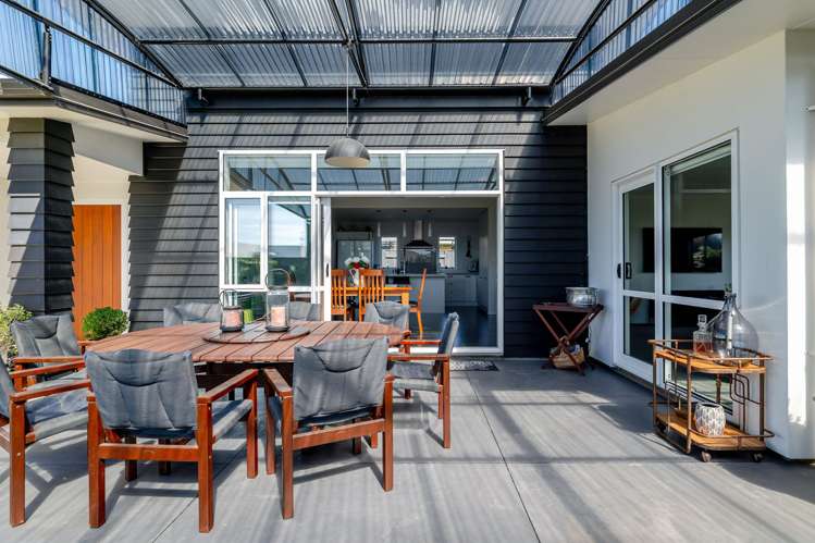 2 Morocco Terrace Kelvin Grove_34