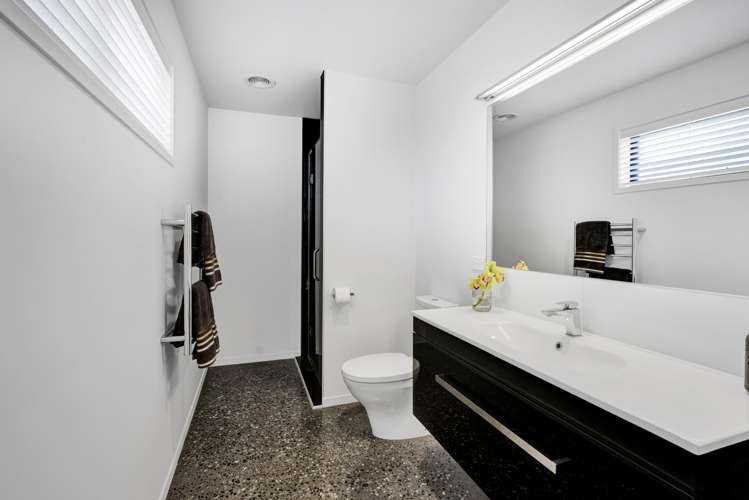 6 Pebble Beach Court Waiwhakaiho_35