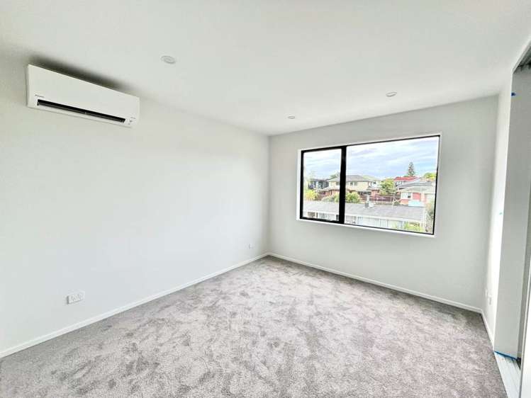 2B/2 Grove Lane Pakuranga_11