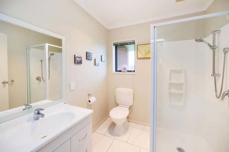 91 Mount Taylor Drive Feilding_12