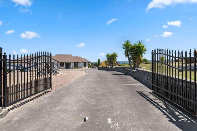 31 Glenroy Place Tikitere_1