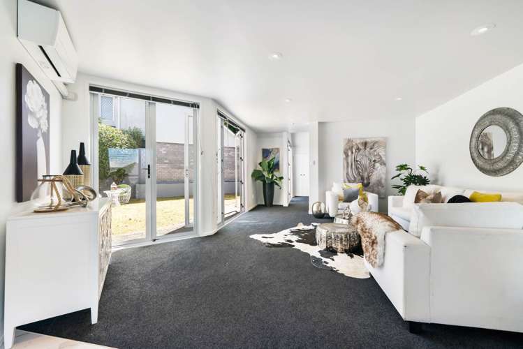 2/34 Cotter Avenue Remuera_4