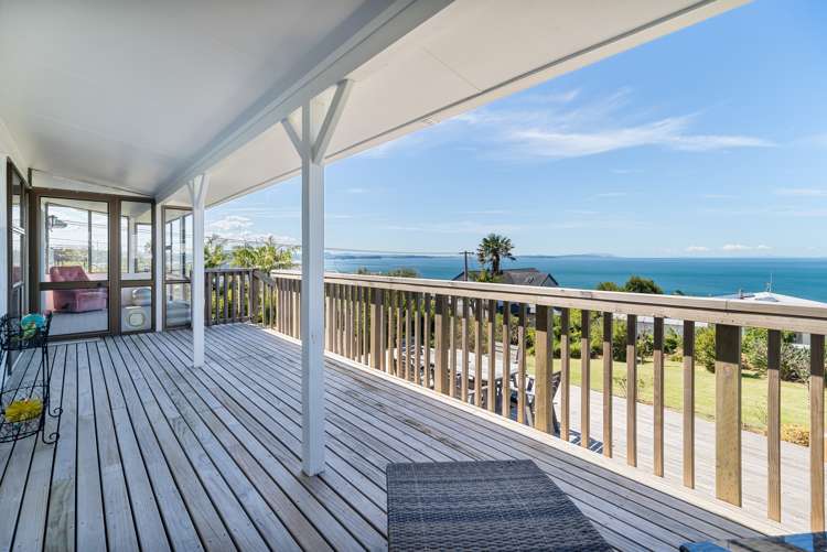 84 Vipond Road Stanmore Bay_10