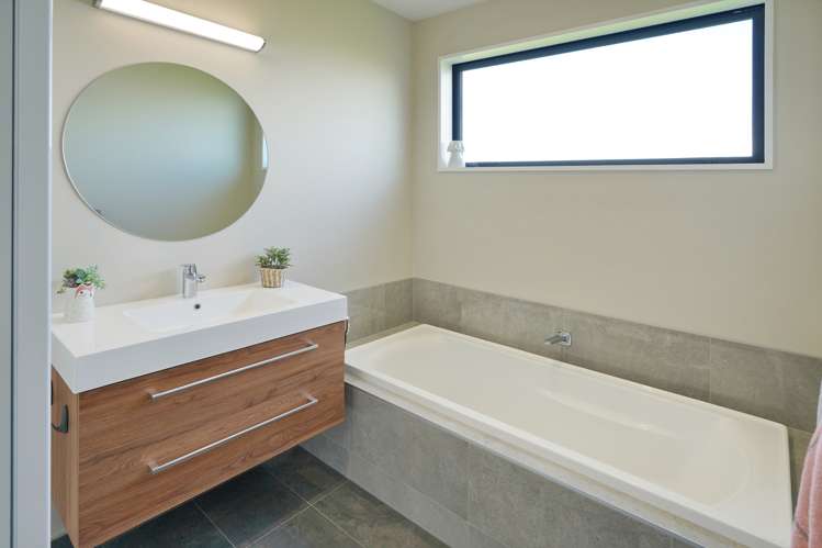 1 Meadows Drive Rolleston_15