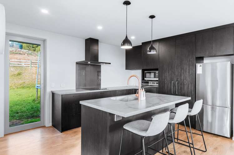 5 Glendas Way Acacia Bay_15