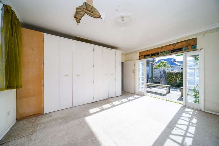 310 College Street West End_10