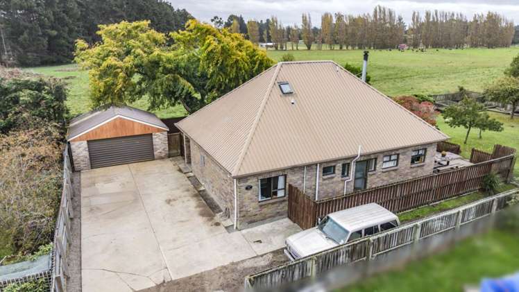 8 Smarts Drive Leithfield_24