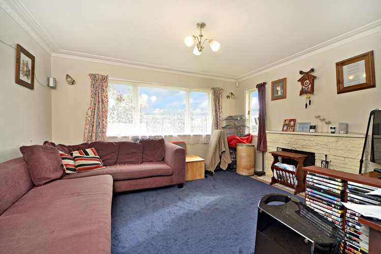 6 George Street Papakura_8