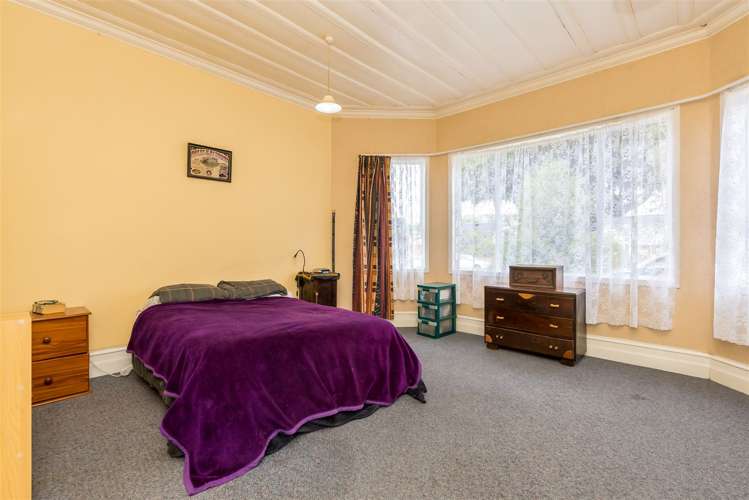 62 Law Street Caversham_19