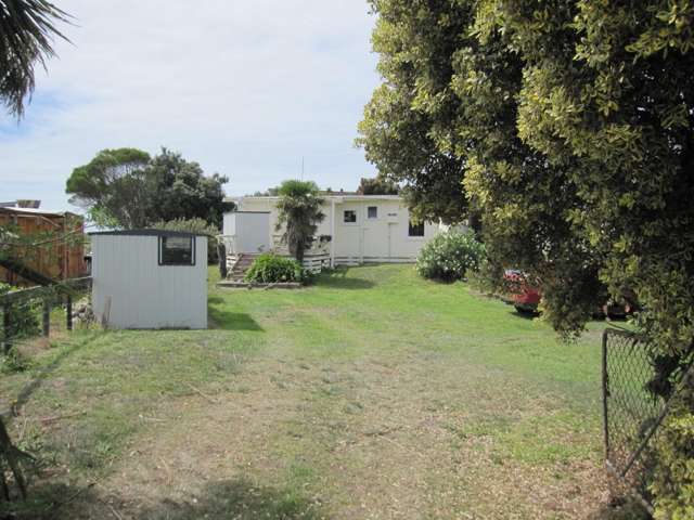 9 Ohinemuhu Street Porangahau_1